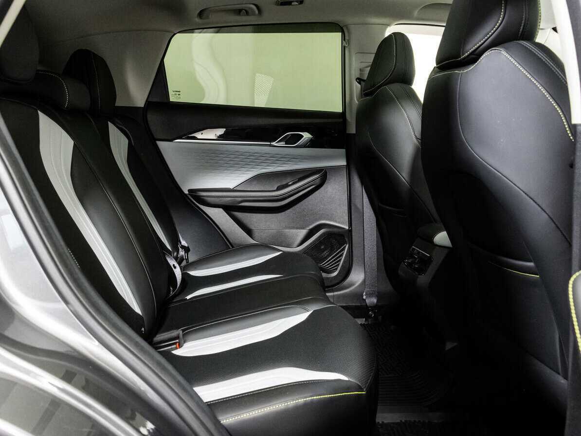 Джили Кулрэй б/у, 2023, Роботизированная. Фото: #15