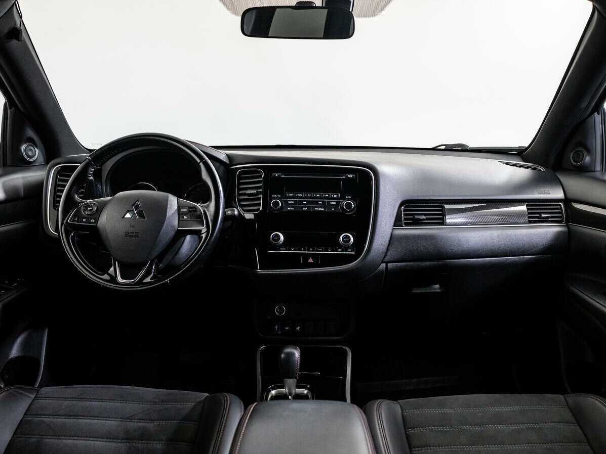 Митсубиши Оутлэндер б/у, 2021, Вариатор. Фото: #7