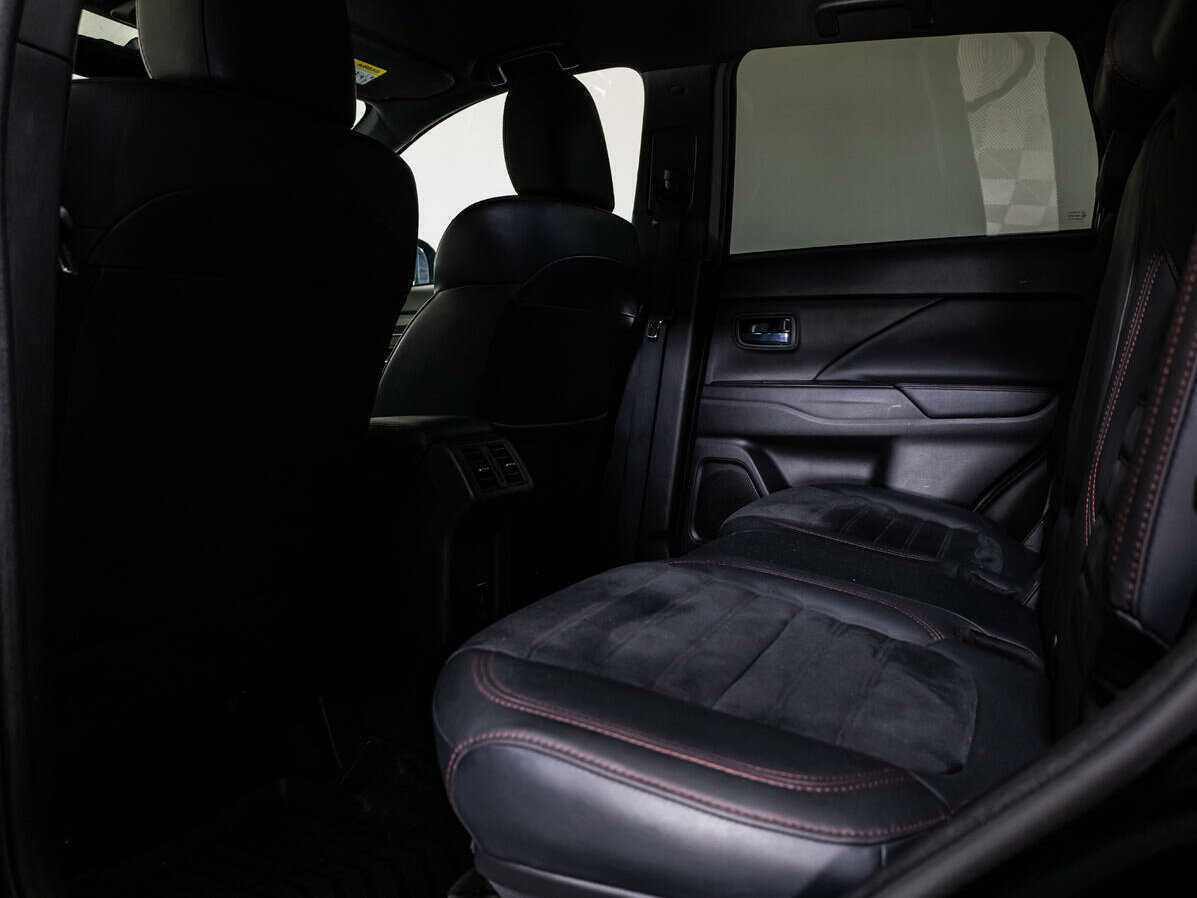 Митсубиши Оутлэндер б/у, 2021, Вариатор. Фото: #8