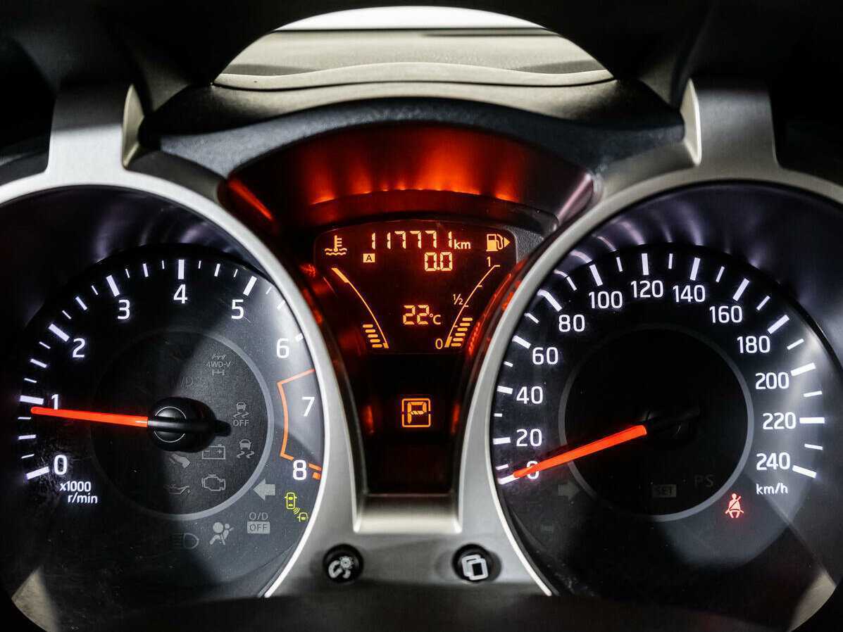 Ниссан Жук б/у, 2017, Вариатор. Фото: #13