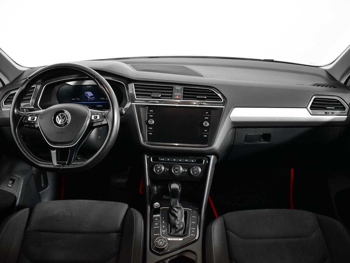 Volkswagen Tiguan б/у, 2018, Роботизированная. Фото: #11