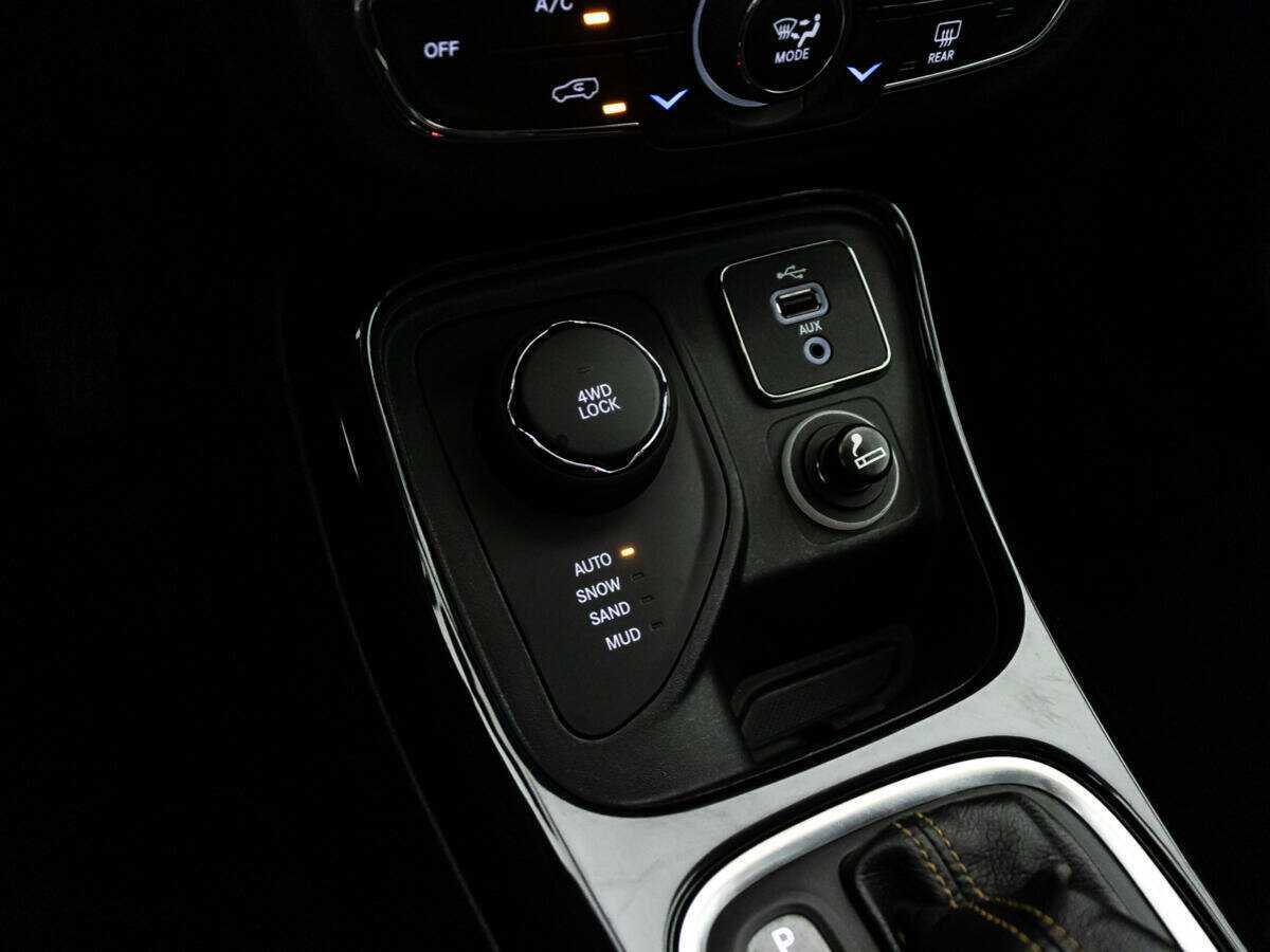 Jeep Compass б/у, 2017, Автоматическая. Фото: #16