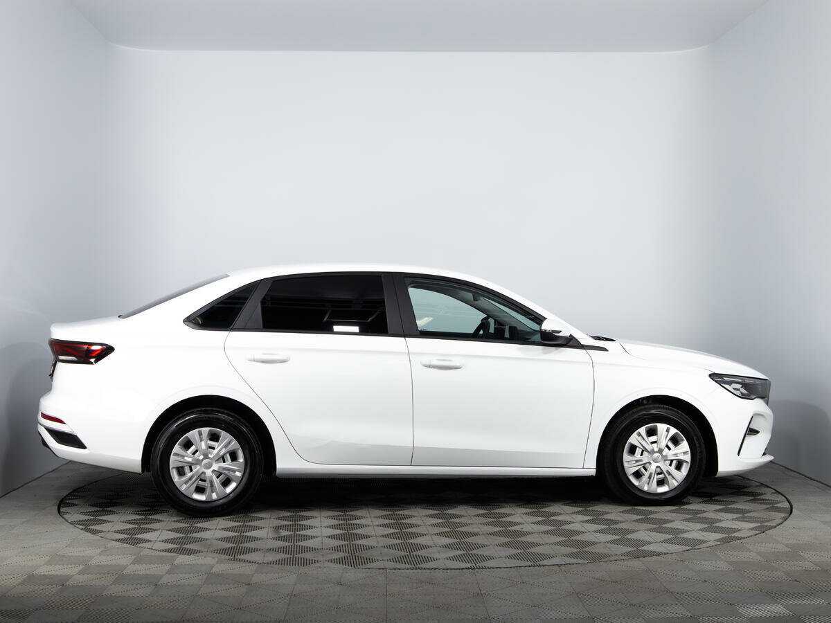 Джили Эмгранд б/у, 2023, Автоматическая. Фото: #3