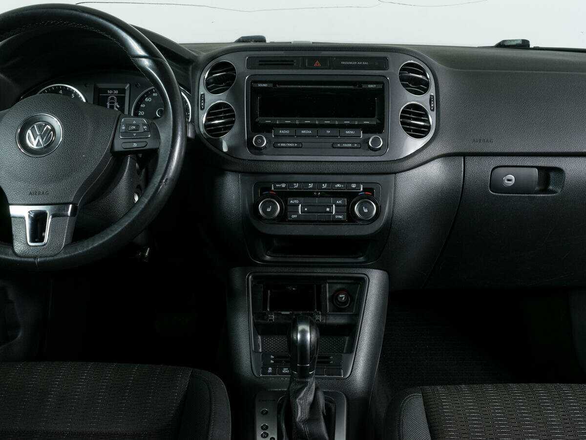 Volkswagen Tiguan б/у, 2013, Автоматическая. Фото: #6