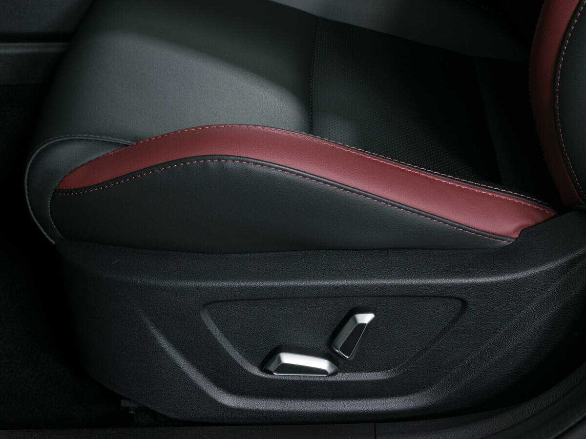 Джили Кулрэй б/у, 2023, Роботизированная. Фото: #19