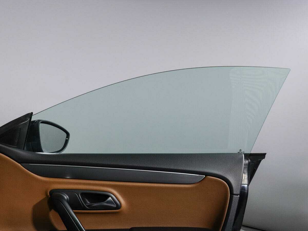 Volkswagen Passat CC б/у, 2013, Роботизированная. Фото: #13