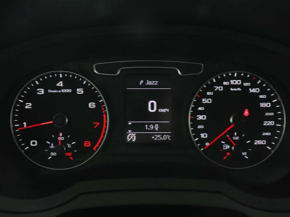 Ауди К3 б/у, 2014, Роботизированная. Фото: #10