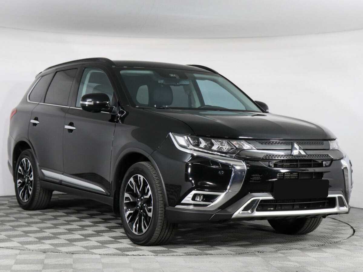 Mitsubishi Outlander б/у, 2022, Вариатор. Фото: #2