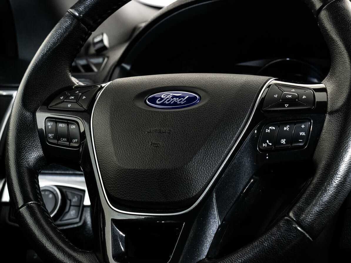 Ford Explorer б/у, 2017, Автоматическая. Фото: #10