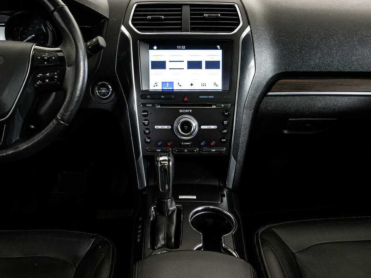 Ford Explorer б/у, 2017, Автоматическая. Фото: #12