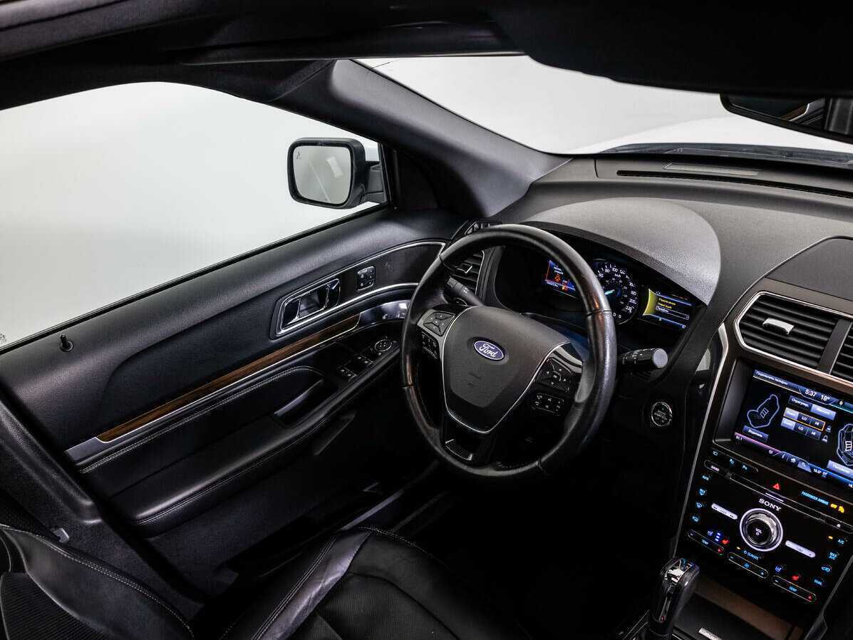 Ford Explorer б/у, 2015, Автоматическая. Фото: #16