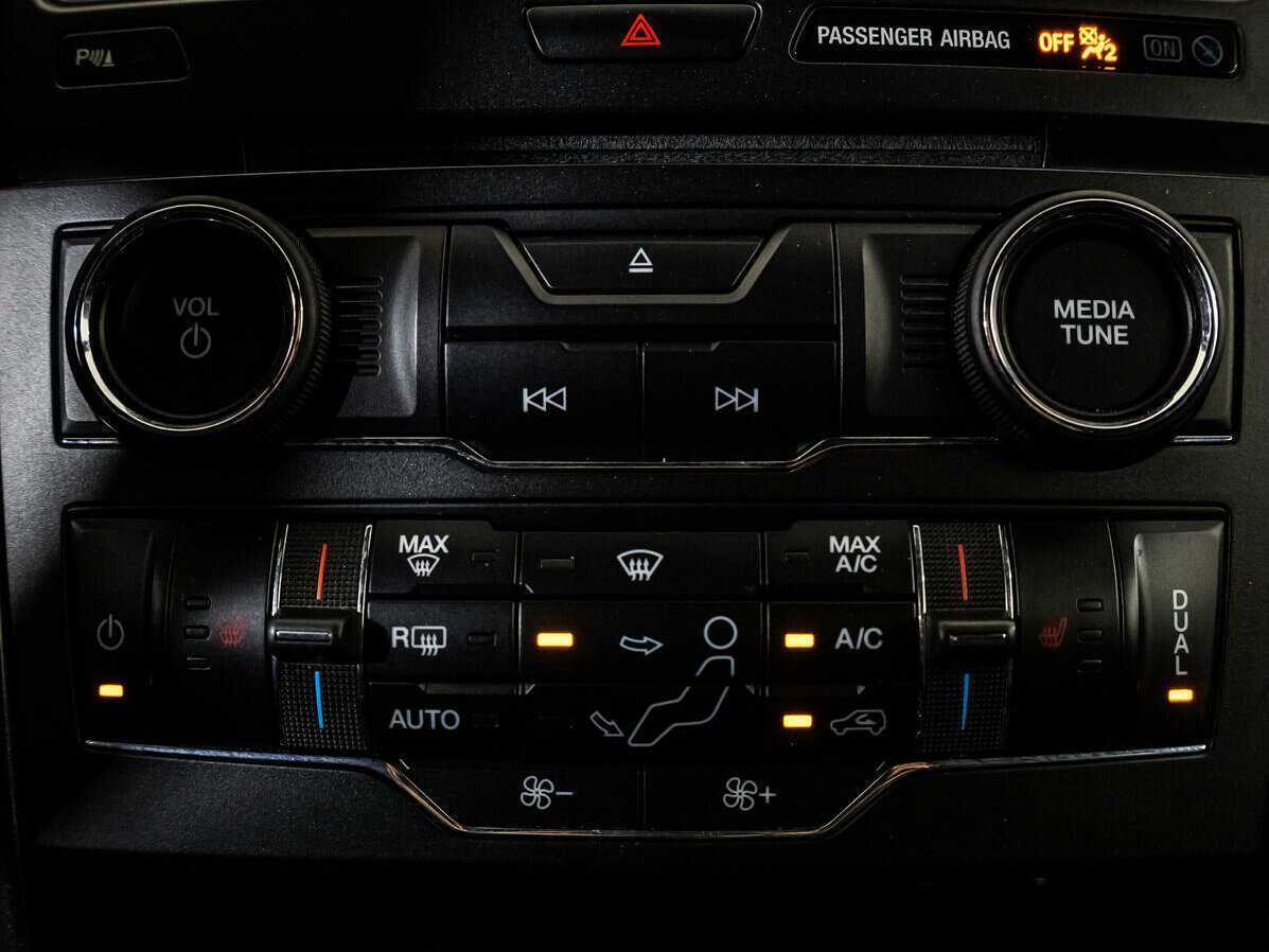 Ford Explorer б/у, 2017, Автоматическая. Фото: #10