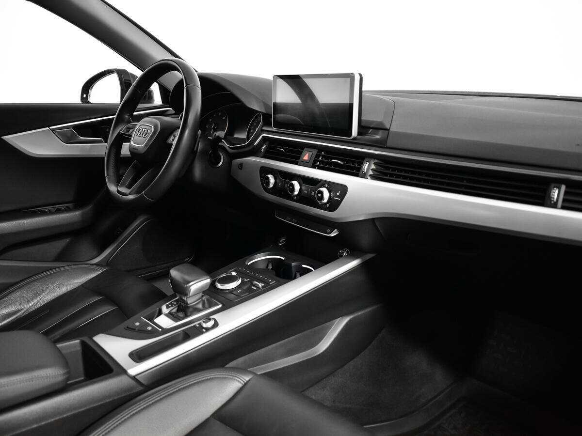 Ауди А4 б/у, 2017, Роботизированная. Фото: #8