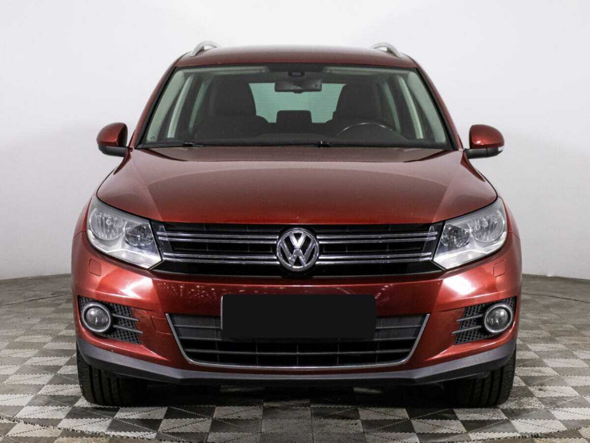 Volkswagen Tiguan б/у, 2012, Автоматическая. Фото: #1