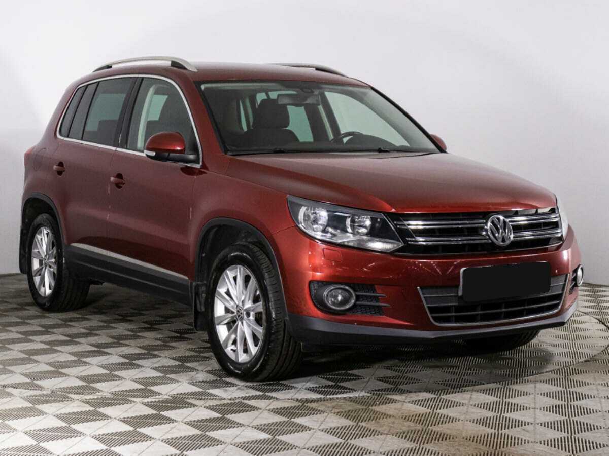 Volkswagen Tiguan б/у, 2012, Автоматическая. Фото: #2