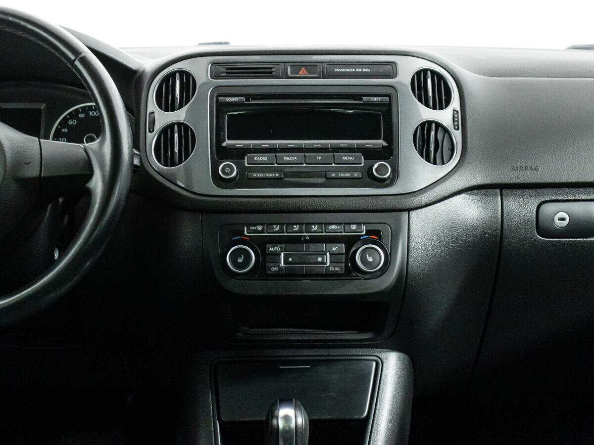 Volkswagen Tiguan б/у, 2012, Автоматическая. Фото: #13