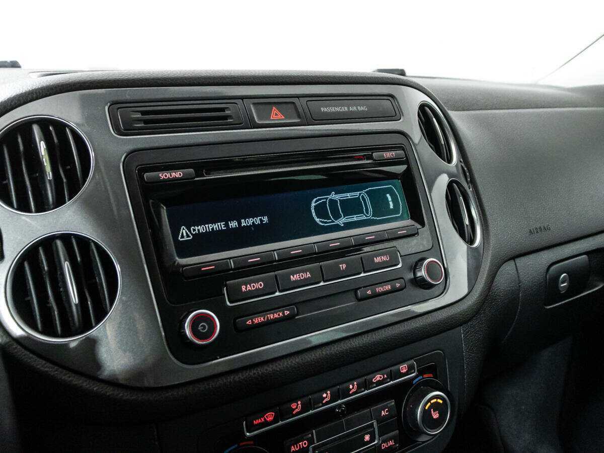 Volkswagen Tiguan б/у, 2012, Автоматическая. Фото: #14