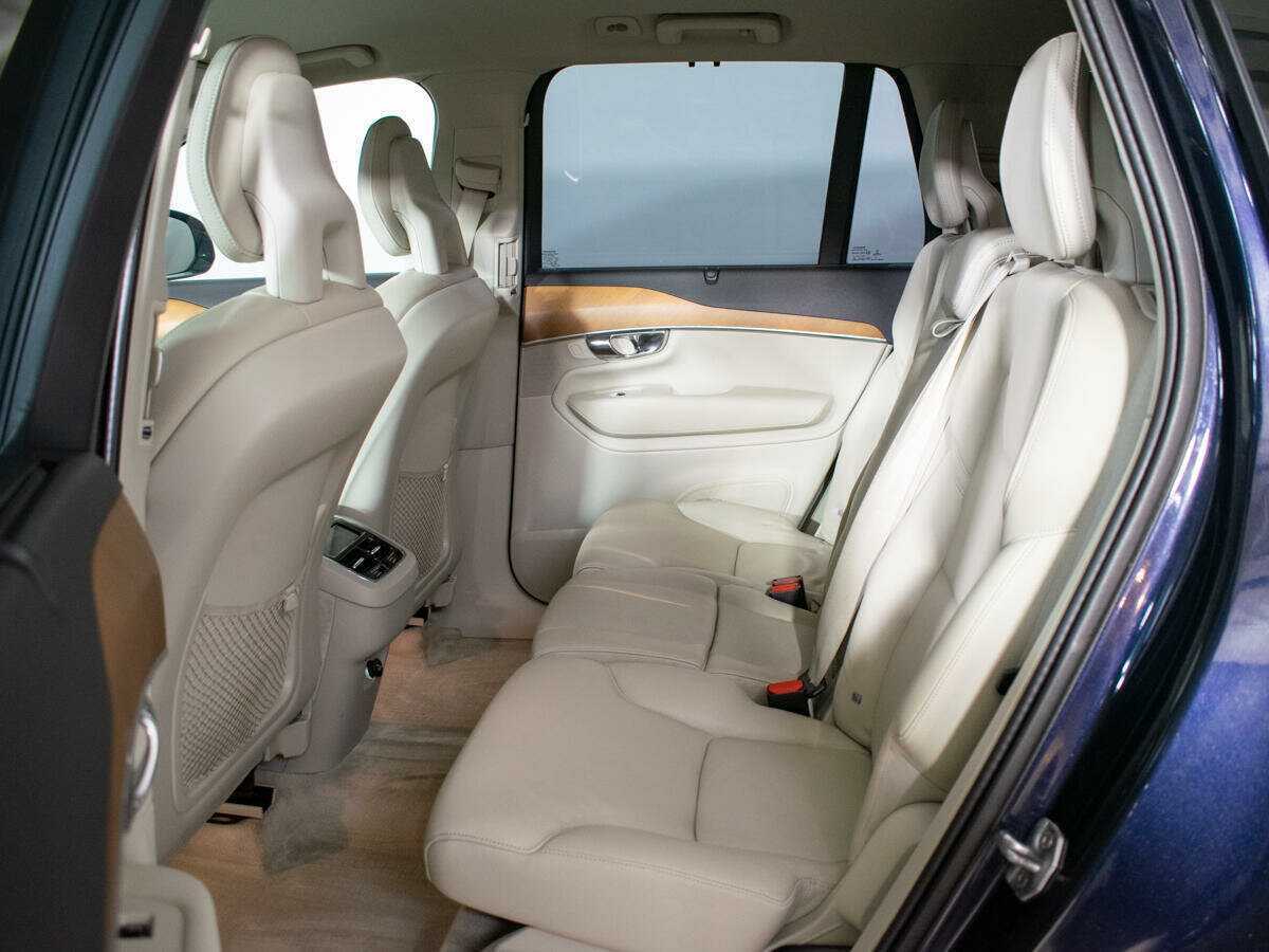 Volvo XC90 б/у, 2015, Автоматическая. Фото: #9