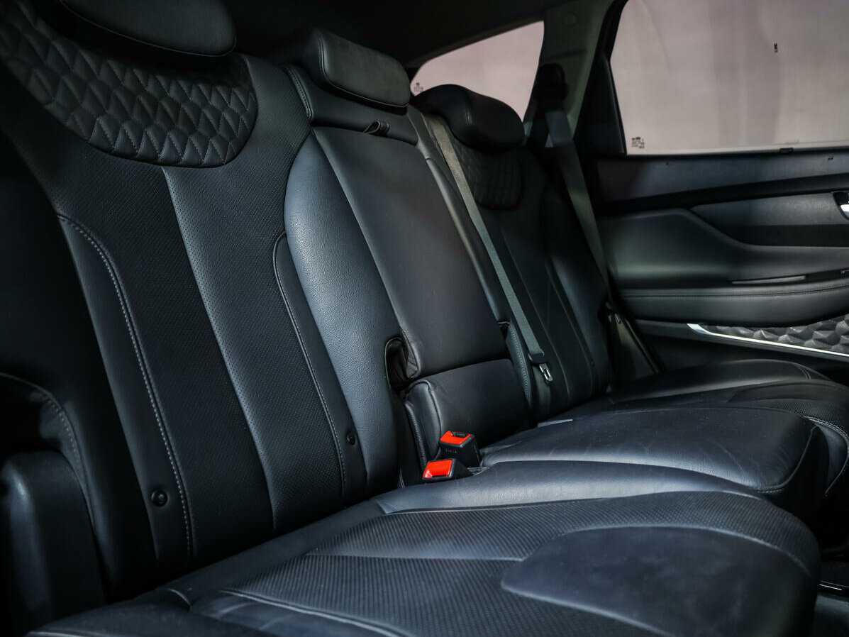 Hyundai Santa Fe б/у, 2018, Автоматическая. Фото: #11