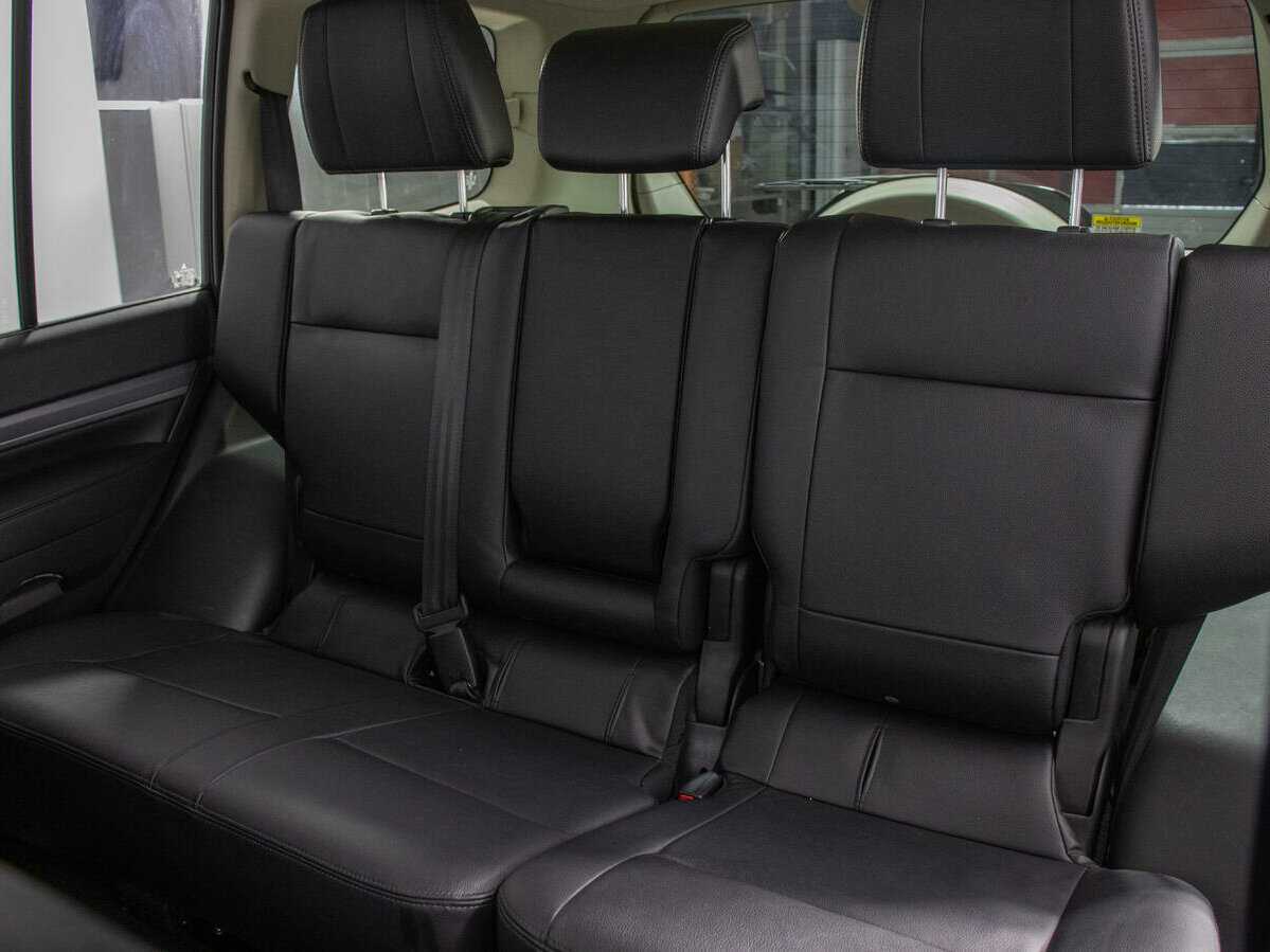 Митсубиши Паджеро б/у, 2017, Автоматическая. Фото: #13