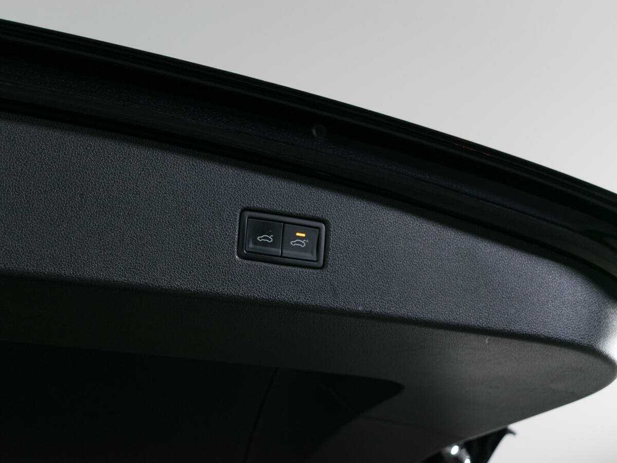 Volkswagen Tiguan б/у, 2020, Роботизированная. Фото: #7