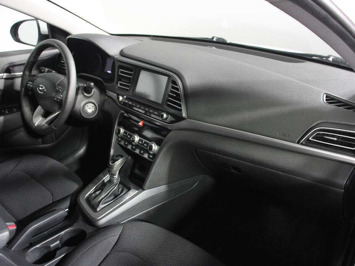 Hyundai Elantra б/у, 2020, Автоматическая. Фото: #5