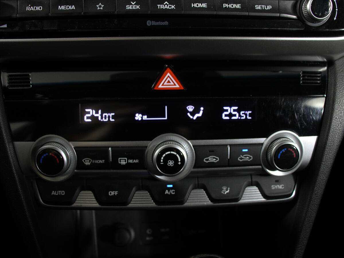 Hyundai Elantra б/у, 2020, Автоматическая. Фото: #16