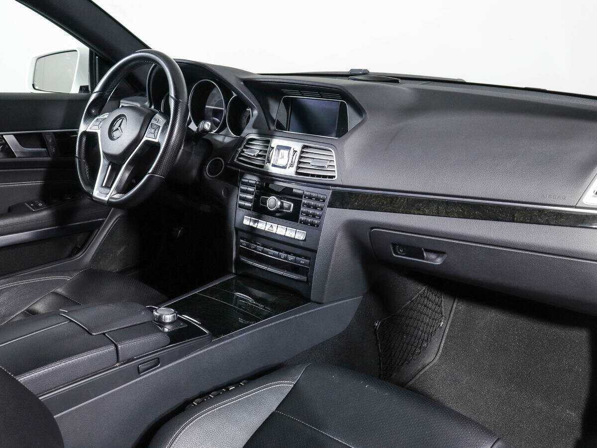 Мерседес-Бенц Е-Класс б/у, 2013, Автоматическая. Фото: #6