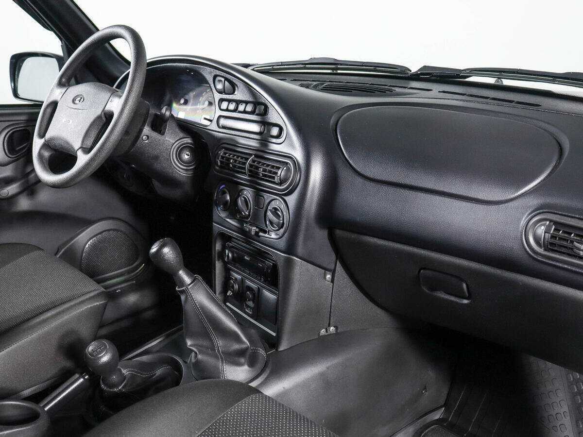 Lada (ВАЗ) Niva б/у, 2022, Механическая. Фото: #6