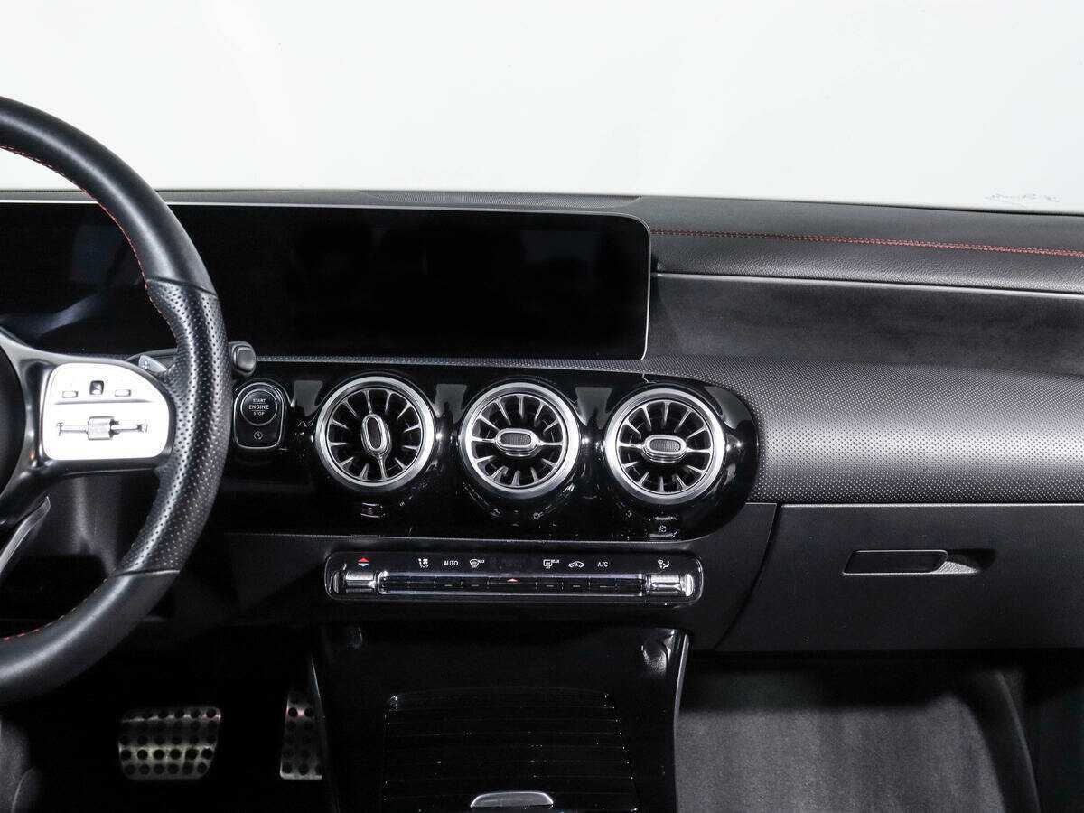 Mercedes-Benz CLA б/у, 2019, Роботизированная. Фото: #12