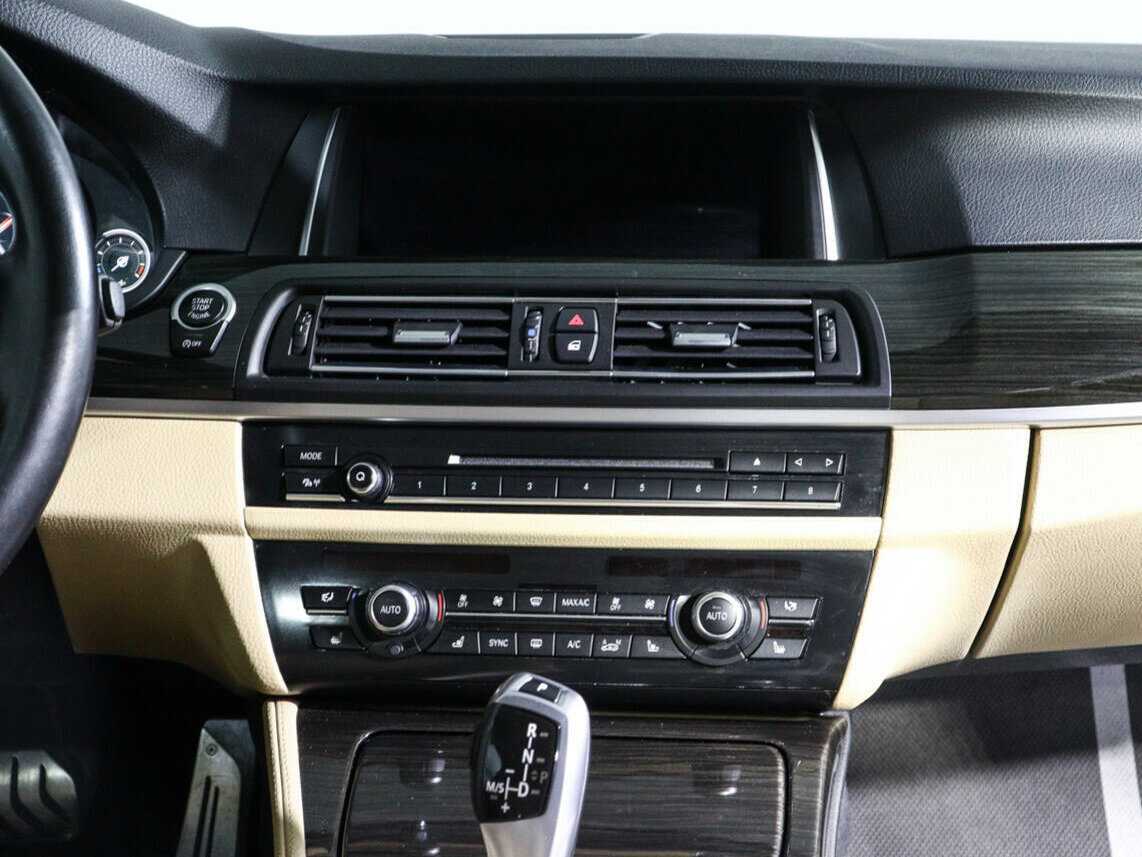 БМВ 5 серии б/у, 2016, Автоматическая. Фото: #12