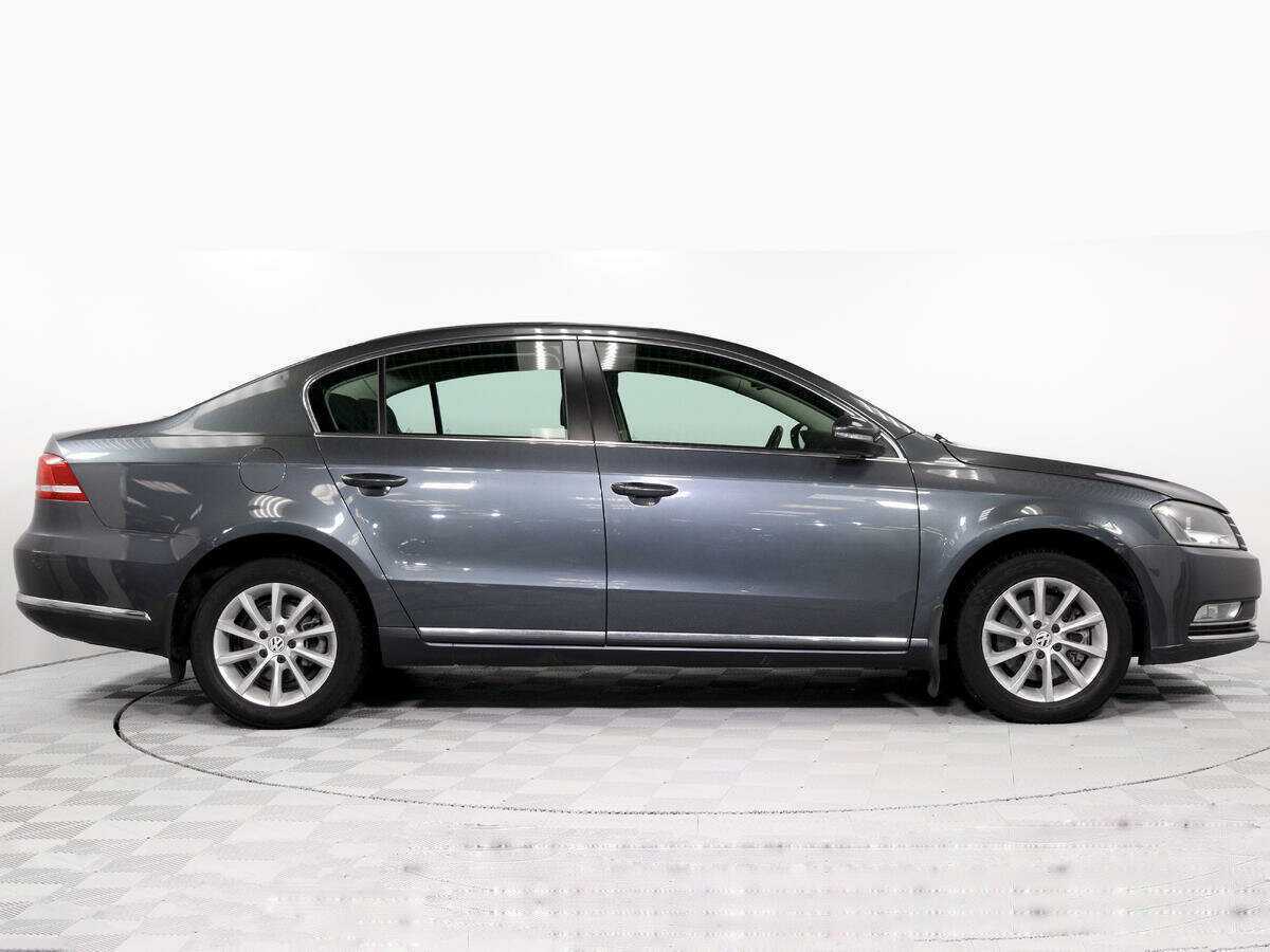 Фольксваген Пассат б/у, 2012, Механическая. Фото: #2