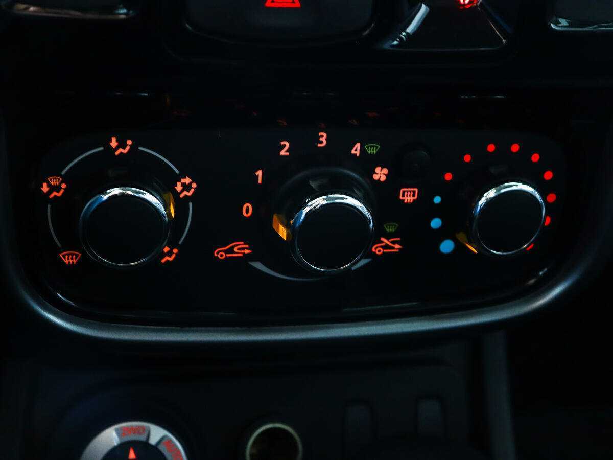 Рено Дастер б/у, 2013, Механическая. Фото: #13