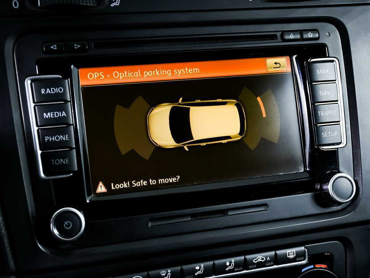 Volkswagen Golf б/у, 2012, Роботизированная. Фото: #13