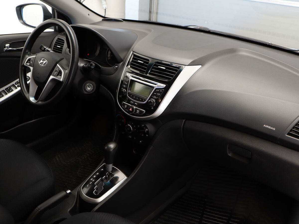 Хендай Солярис б/у, 2013, Автоматическая. Фото: #6