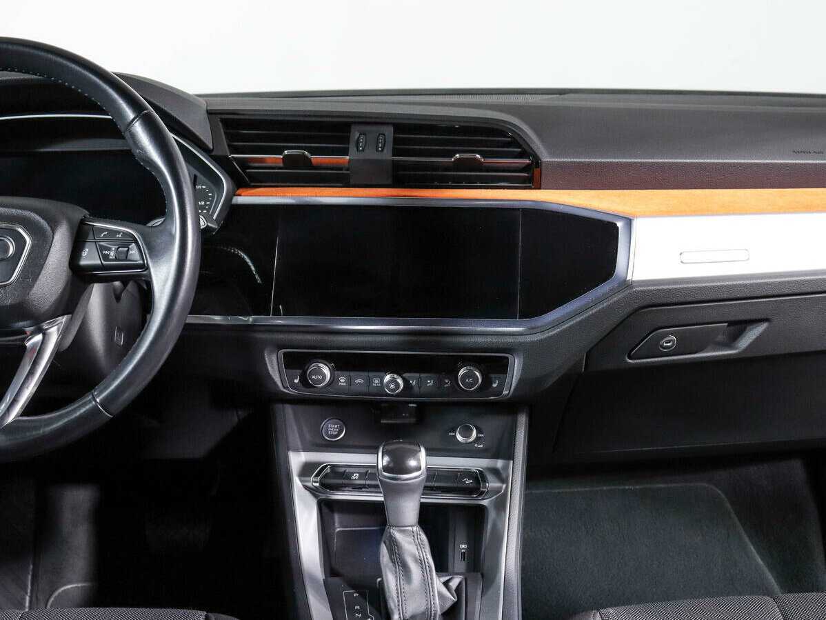 Ауди К3 б/у, 2019, Роботизированная. Фото: #10