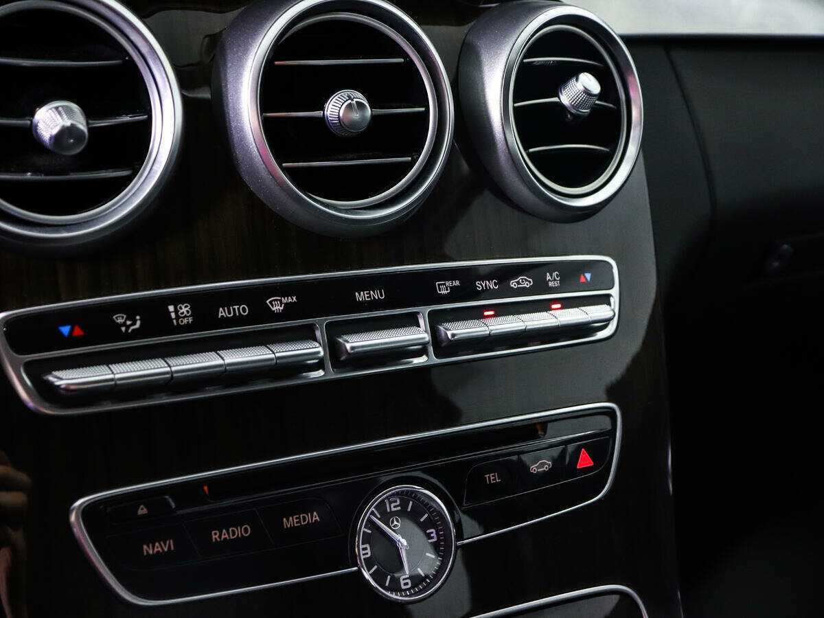 Мерседес-Бенц Ц-Класс б/у, 2016, Автоматическая. Фото: #17