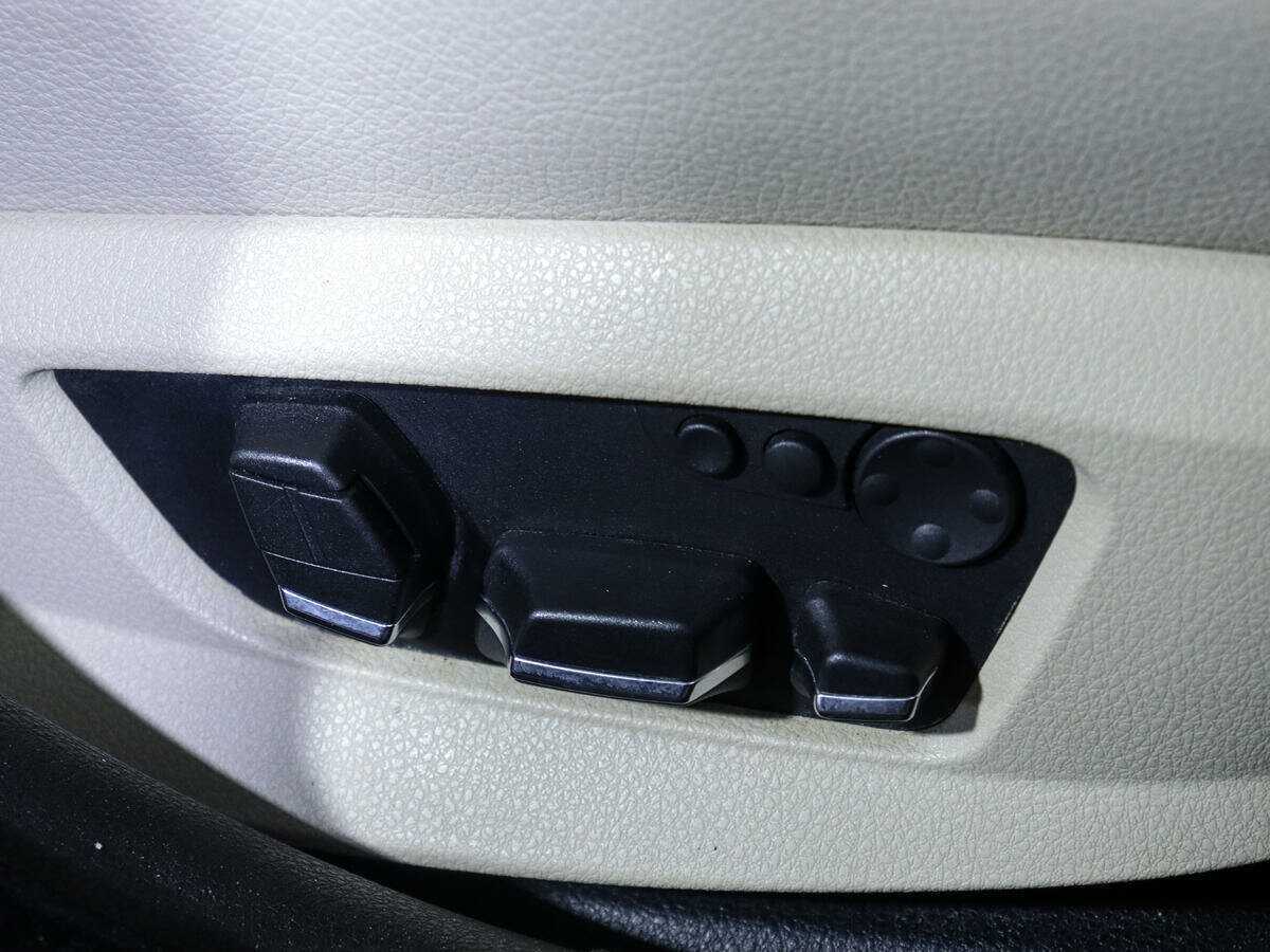 БМВ 5 серии б/у, 2012, Автоматическая. Фото: #14