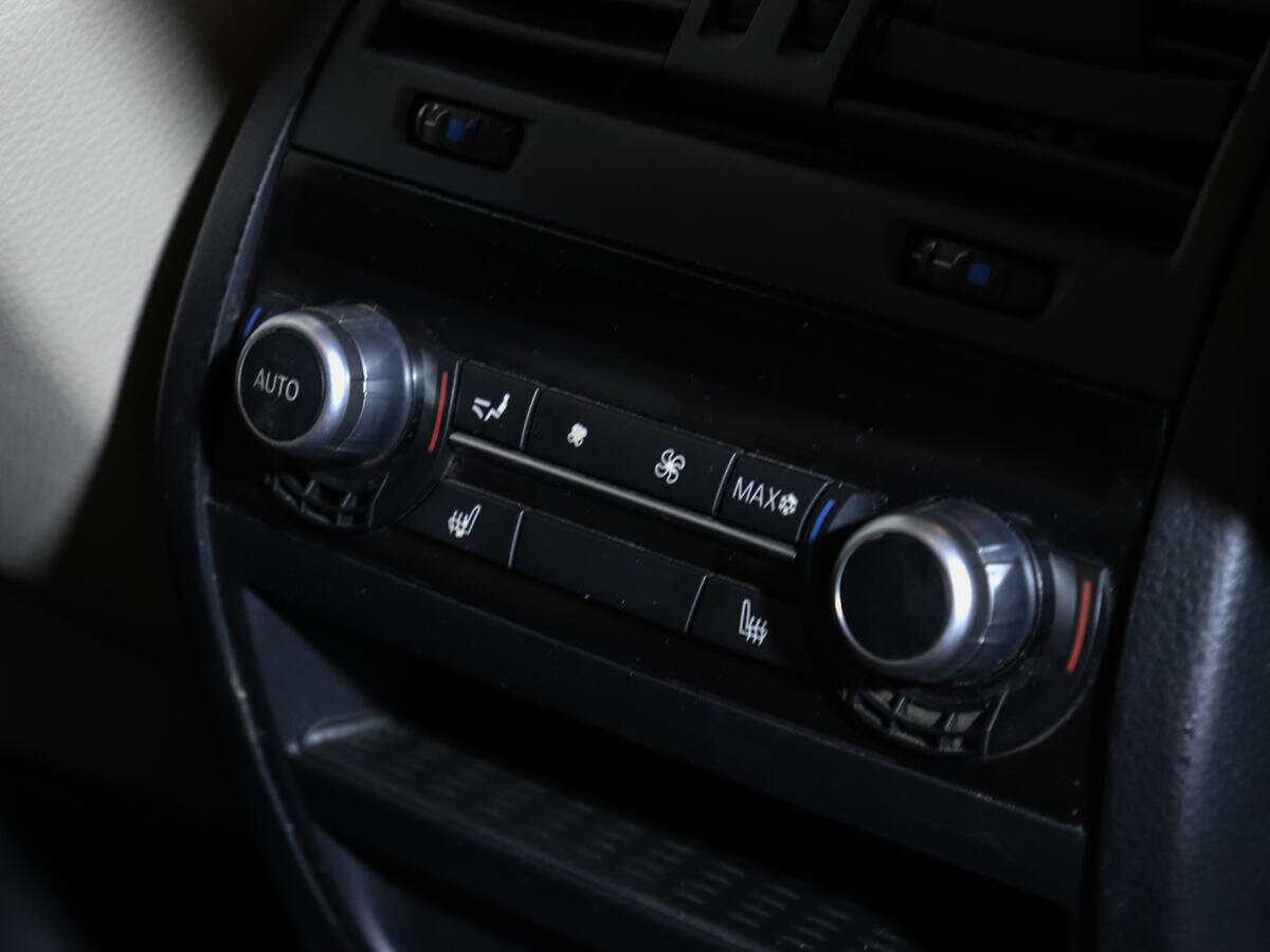 БМВ 5 серии б/у, 2012, Автоматическая. Фото: #16