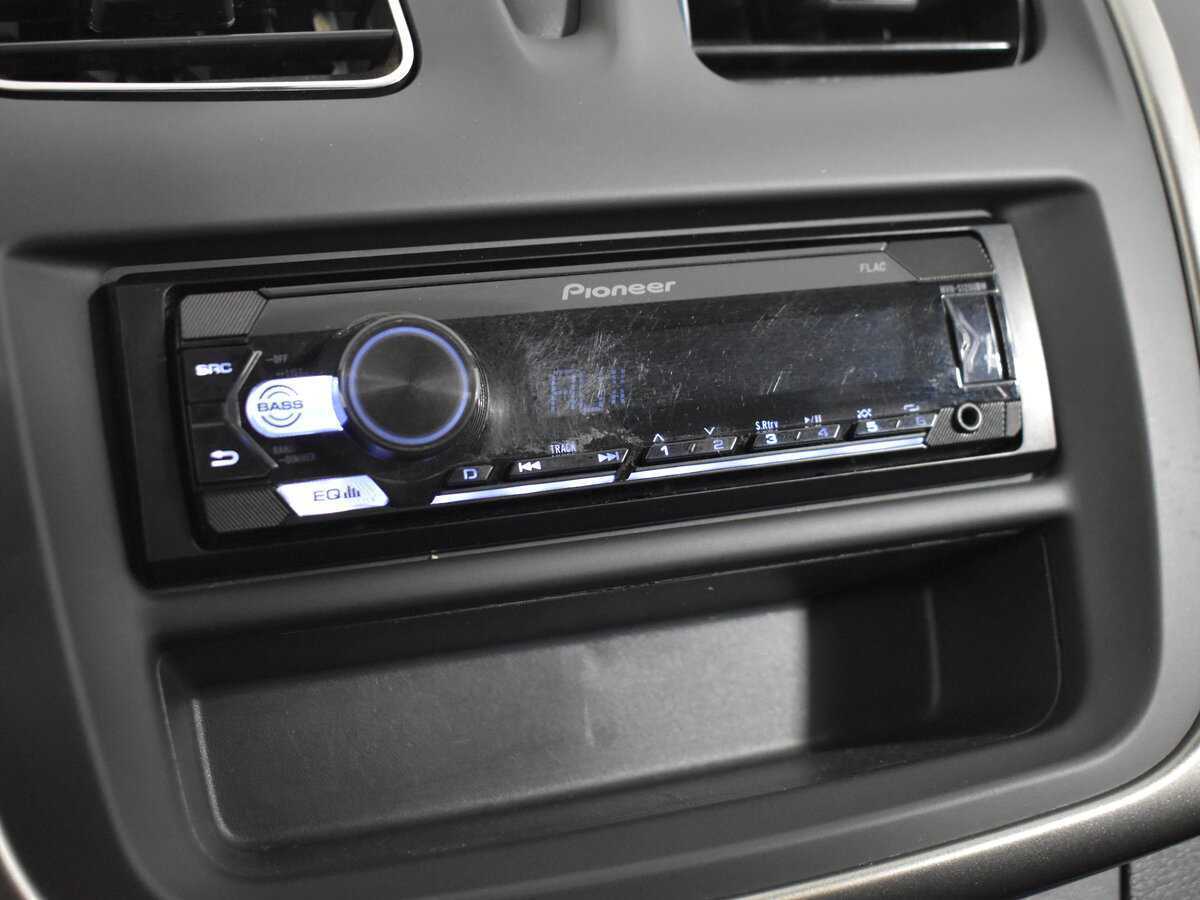 Рено Логан б/у, 2020, Механическая. Фото: #14