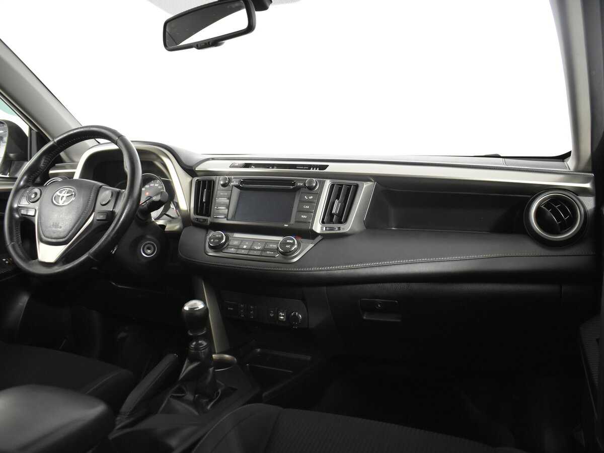 Тойота Рав4 б/у, 2015, Механическая. Фото: #12