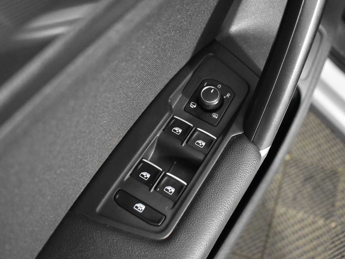 Volkswagen Tiguan б/у, 2017, Роботизированная. Фото: #7