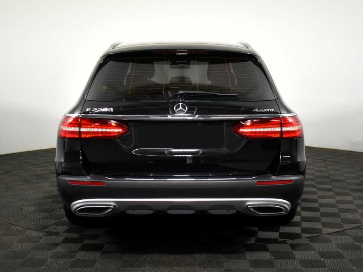 Мерседес-Бенц Е-Класс б/у, 2017, Автоматическая. Фото: #4