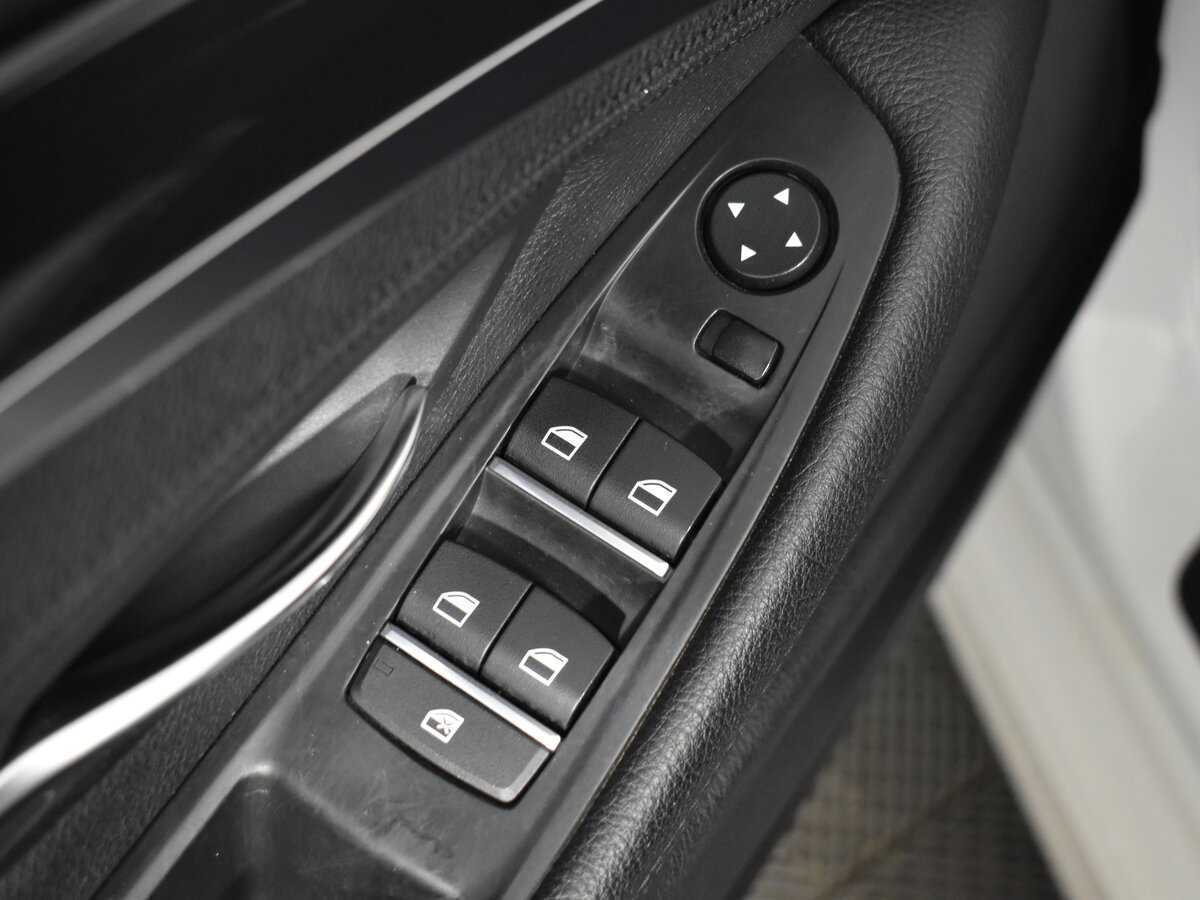 БМВ 5 серии б/у, 2016, Автоматическая. Фото: #8