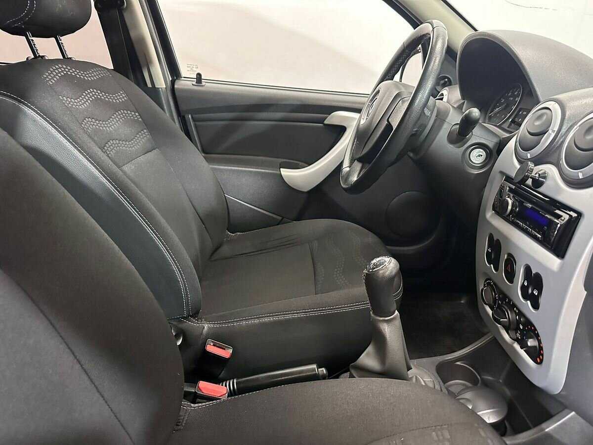 Рено Сандеро б/у, 2012, Механическая. Фото: #8