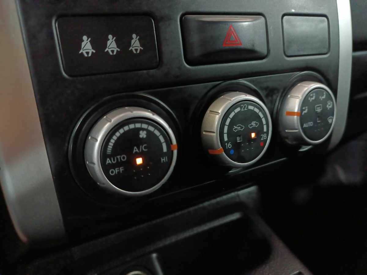 Ниссан Икс-Трейл б/у, 2012, Механическая. Фото: #15