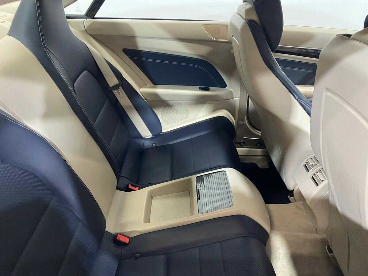 Мерседес-Бенц Е-Класс б/у, 2013, Автоматическая. Фото: #11