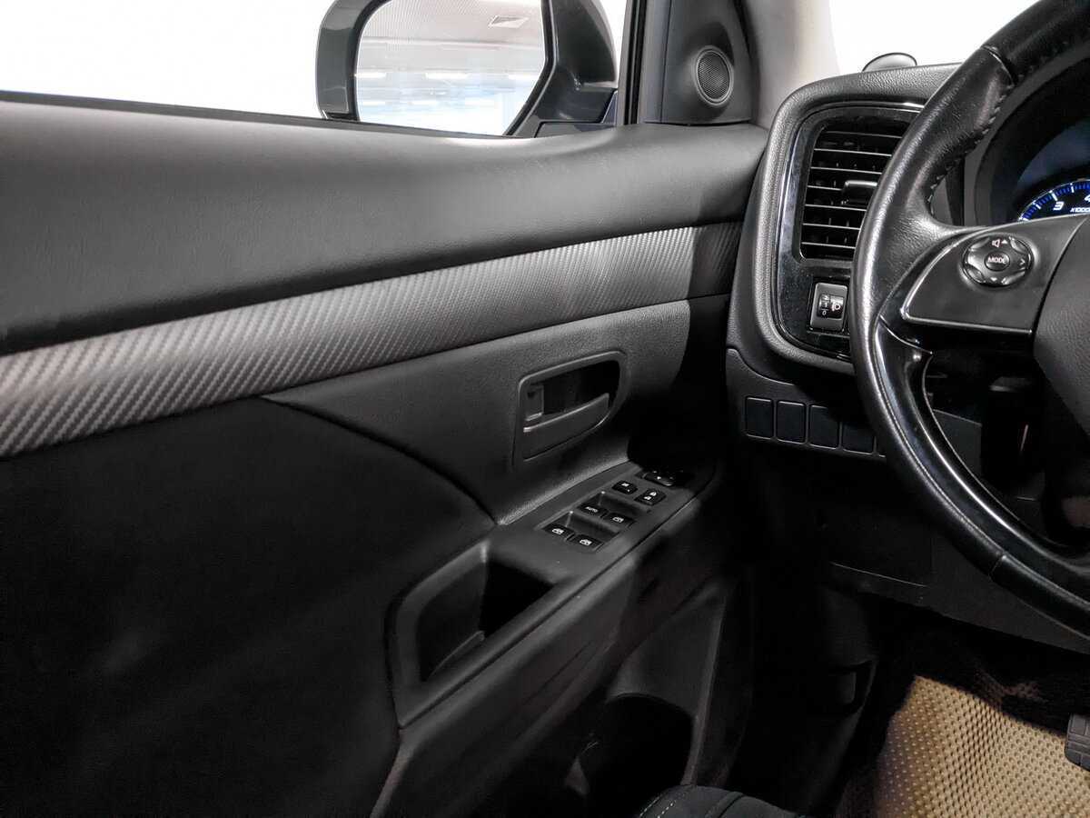 Митсубиши Оутлэндер б/у, 2017, Вариатор. Фото: #16