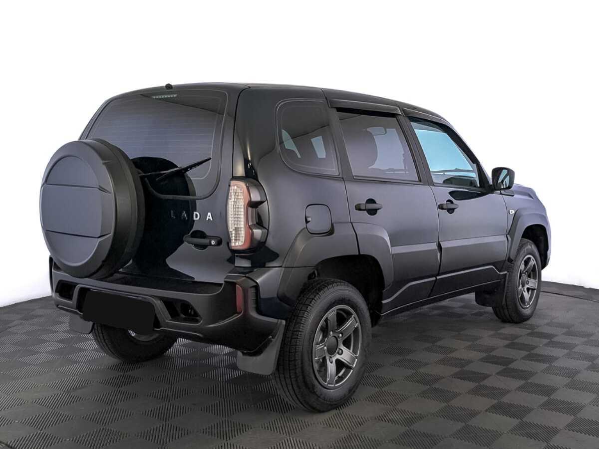 Lada (ВАЗ) Niva б/у, 2023, Механическая. Фото: #4