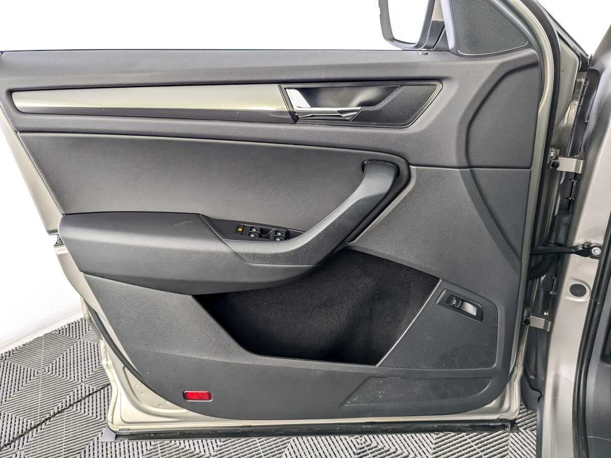 Шкода Кодиак б/у, 2020, Роботизированная. Фото: #14